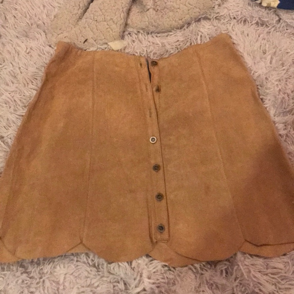 Suede mini skit